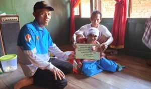 Desa Tanjung Menang Musi Salurkan Bantuan Langsung Tunai (BLT) untuk Warga Lanjut Usia