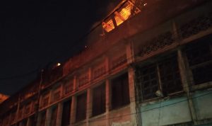 Kebakaran di Kawasan Pasar 16, 3 Ruko Jadi Santapan si Jago Merah