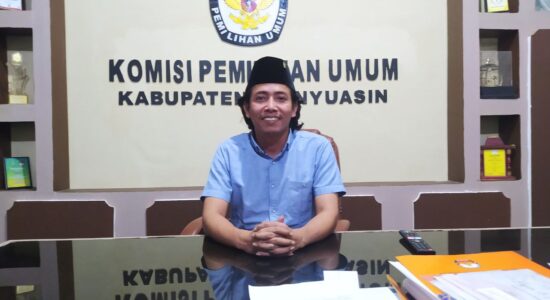 Ketua KPUD Banyuasin Tanggapi Demo Aliansi Aktivis Peduli Demokrasi Banyuasin