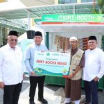 KDEKS-BSB Sinergi Bangun Ekonomi Umat Melalui Bantuan Kios Kontainer Mart-Booth Masjid