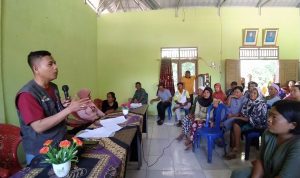 Ratusan Peserta PKH Desa Tanjung Tiga Ikut Sosialisasi dan Validasi Data