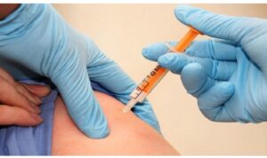 Calon Jamaah Umroh Tak Lagi Diwajibkan Vaksin Meningitis