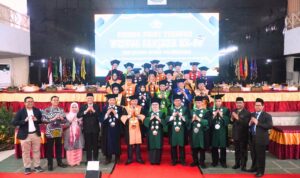 Wisuda ke-90 UIN Raden Fatah Palembang, Rektor: Jadilah Problem Solver di Tengah Masyarakat