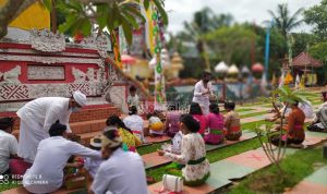 Hari Raya Galungan Momentum Menangkan Dharma atas Adharma