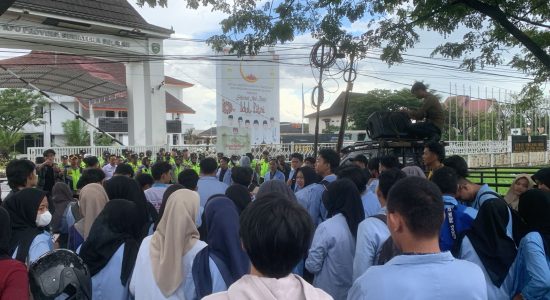 Mahasiswa Gelar Aksi Dukungan Ke KPU Sumsel Terkait Penyelesaian PHPU Di MK