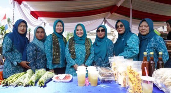 Kunjungan Kerja ke Desa Margo Mulyo, Pj Ketua TP PKK Sumsel Melza Elen Setiadi Dorong Produk UP2K Desa Jadi Icon Daerah
