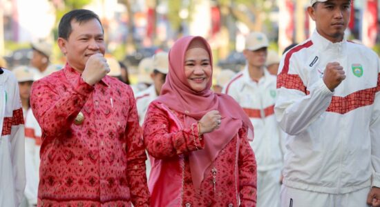 Pj Gubernur Elen Setiadi Lepas Keberangkatan 382 Atlet Kontingen Sumsel Berlaga Pada  PON XXI Aceh-Sumut