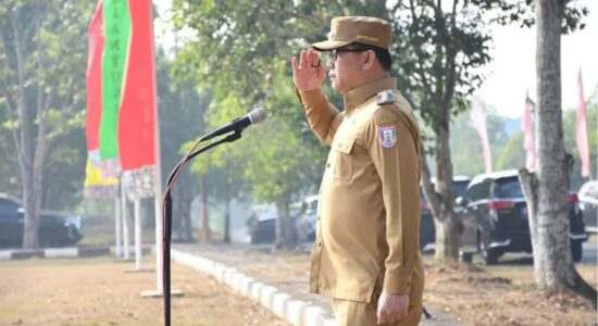 Pj. Bupati Banyuasin Pimpin Apel Gabungan Dan Ikrar Netralitas Pegawai Pemkab Banyuasin