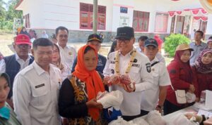 Wow ! Sembako Pasar Murah di Karang Agung Ilir, 1 Jam Ludes 