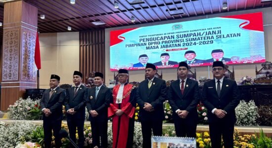 IMG-20241015-WA0007 Hadiri Pelantikan Pimpinan DPRD Provinsi Sumsel, Pj Gubernur Elen Setiadi Ungkapkan 7 Kegiatan Prioritas