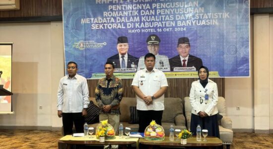 IMG-20241017-WA0004 Wujudkan Satu Data Indonesia, Sekda Erwin Ibrahim Buka Rapat Forum Satu Data