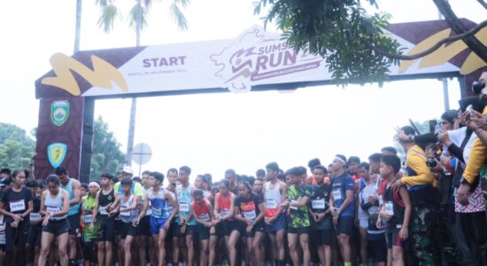 Ribuan Pelari Tumplak Blek Ramaikan Sumsel Run 2024 di JSC Palembang