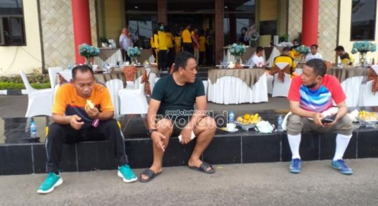 Perkuat Solidaritas, Kapolda Sumsel dan Polrestabes Palembang, Lakukan Sparing Partner Mini Soccer