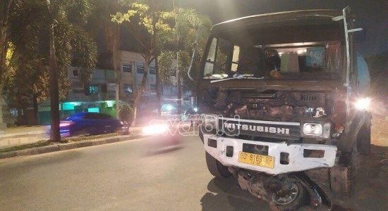 IMG_20200925_203141 Breaking News : Truck Vs Sepeda Motor di Jalan Basuki Rahmat