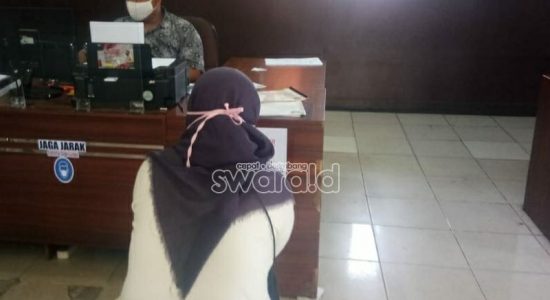 Apes! Motor Pedagang Manisan Dilarikan Orang Yang Tidak Dikenal Apes! Motor Pedagang Manisan Dilarikan Orang Yang Tidak Dikenal