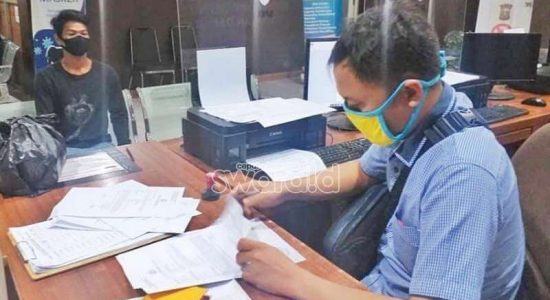 Ditikam dengan Pisau, Abdullah Ngadu ke Polisi Ditikam dengan Pisau, Abdullah Ngadu ke Polisi