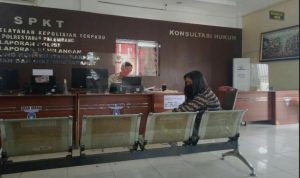 Taksol Bawa Kabur HP Jenis Iphone 11, Korban Tak Terima