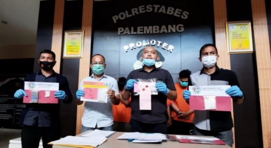IMG_20201202_031638 Kompol Rivanda : 447,49 Gram Sabu Beserta Bandar dan Kurir Telah Diamankan