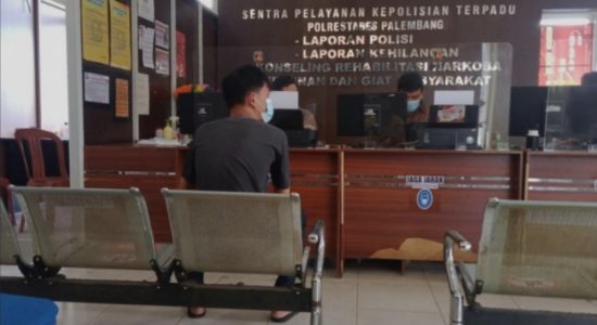 Gegara Tertukar Sandal, Seorang Remaja Dikeroyok Teman Sendiri