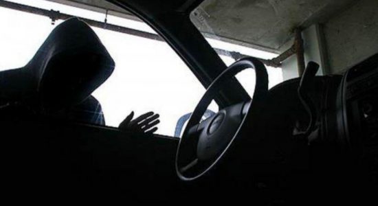Uang 117 Juta di Dalam Mobil Raib Digondol Maling