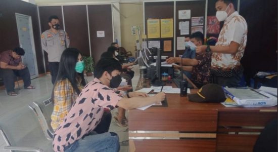 Apes ! Niat Mau Melerai Malah Dikeroyok