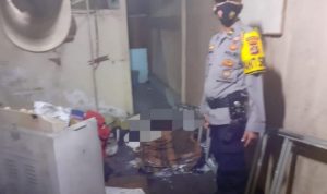 Istri Temukan Sang Suami Tak Bernyawa Depan Kamar Mandi