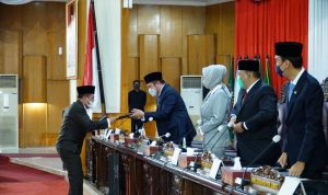 HD Terima Rekomendasi Dewan Terhadap LKPJ Gubernur 2020