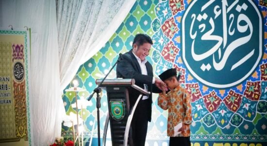 Herman Deru Ingatkan Pemkab/Pemkot Masif Berikan Perhatian Khusus Bagi Guru Ngaji 