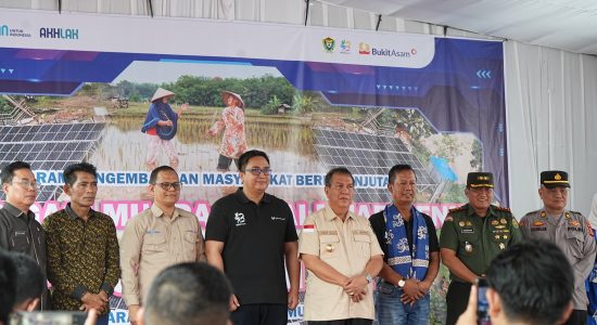 PT Bukit Asam (PT BA) Gencar Bangun PLTS untuk Pertanian