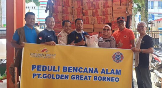 PT-Golden-Great-Borneo Peduli Korban Banjir Bandang, PT Golden Great Borneo Salurkan Bantuan