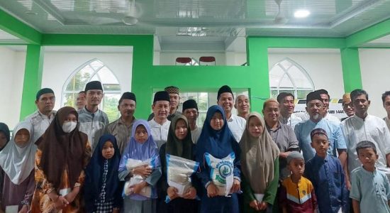 Peringatan Maulid Nabi, Angkatan Muda Kabah Muda Sumsel Bagikan Sembako