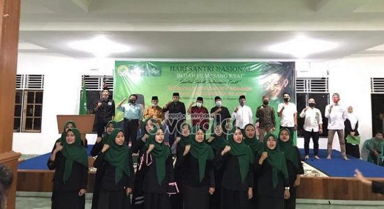 Peringati Hari Santri Nasional; PWNU Bedah Film "Sang Kyai"