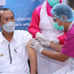 Untuk Kedua Kalinya ; Walikota Palembang Disuntik Vaksin