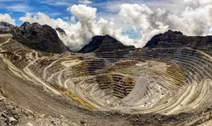 Tunda Larangan Ekspor Tembaga, Proyek Smelter Belum Rampung