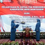 Tyas-Fatoni-Lantik-Triana-Sandi-Fahlepi-Sebagai-Pj-Ketua-TP-PKK-Muba Pj Ketua TP PKK Sumsel Tyas Fatoni Lantik Triana Sandi Fahlepi Sebagai Pj Ketua TP PKK Muba