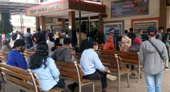 WhatsApp Image 2020-11-04 at 21.45.58 SPKT Polrestabes Diramaikan Peserta CPNS, Pembuatan SKCK Meningkat 8 Kali Lipat