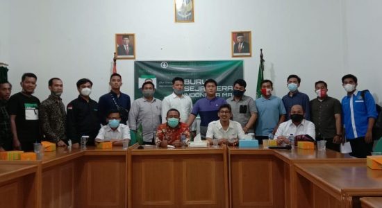 NGOPI (NGOBROL PINTAR) ALA DPW-K SARBUMUSI SUMSEL NGOPI Ala DPW-K SARBUMUSI SUMSEL ; Berikan Edukasi Soal Perburuhan