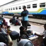 Naik Kereta Api dari Stasiun KA Kertapati Wajib Tunjukkan Kartu Vaksin