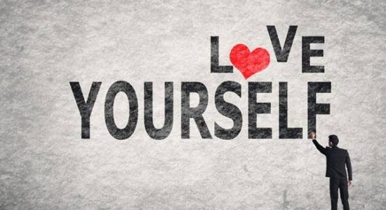 Self Love ; Tetap Bahagia, Produktif, dan Percaya Diri