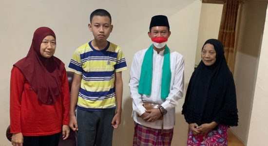 Usai Safari Subuh, Harnojoyo Kunjungi Keluarga Almarhun Rully