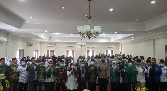 150 Peserta Ikut Kaderisasi; Mempersiapkan Kader Muda NU di Bumi Serasan Sekundang