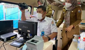 Kembali Jemput Bola, Disdukcapil Palembang Beri Pelayanan di Kampung KB Tuan Kentang