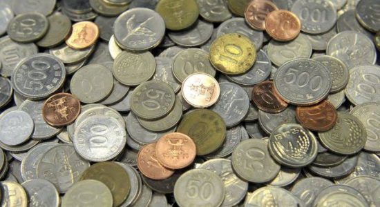 Jalan Panjang Alat Tukar; Sistem Barter Hingga Konsep Uang Era Modern