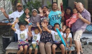 Jauh di Mata Dekat di Hati, Etnis Jawa di Suriname : Indonesia "Saudara Tua"