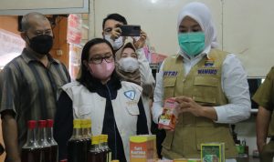 Jelang Penghujung Tahun, Finda Sidak Dua Apotek di Kawasan IP