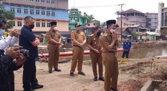 Restorasi Sungai Sekanak Lambidaro Diprediksi Rampung Akhir 2021