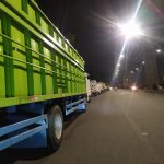 Antrian Kendaraan Uji KIR disisi Badan Jalan Kerap Sebabkan Kemacetan