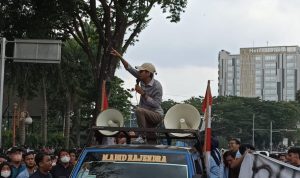 Ribuan Mahasiswa UIN RF Turun Aksi, Tolak Kenaikan Harga BBM