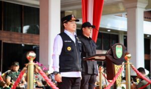Pj Gubernur Elen Setiadi Pimpin Apel Gelar Pasukan Operasi Lilin Musi 2024