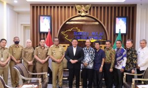 Gubernur Herman Deru Terima Audiensi Keuskupan Agung Palembang